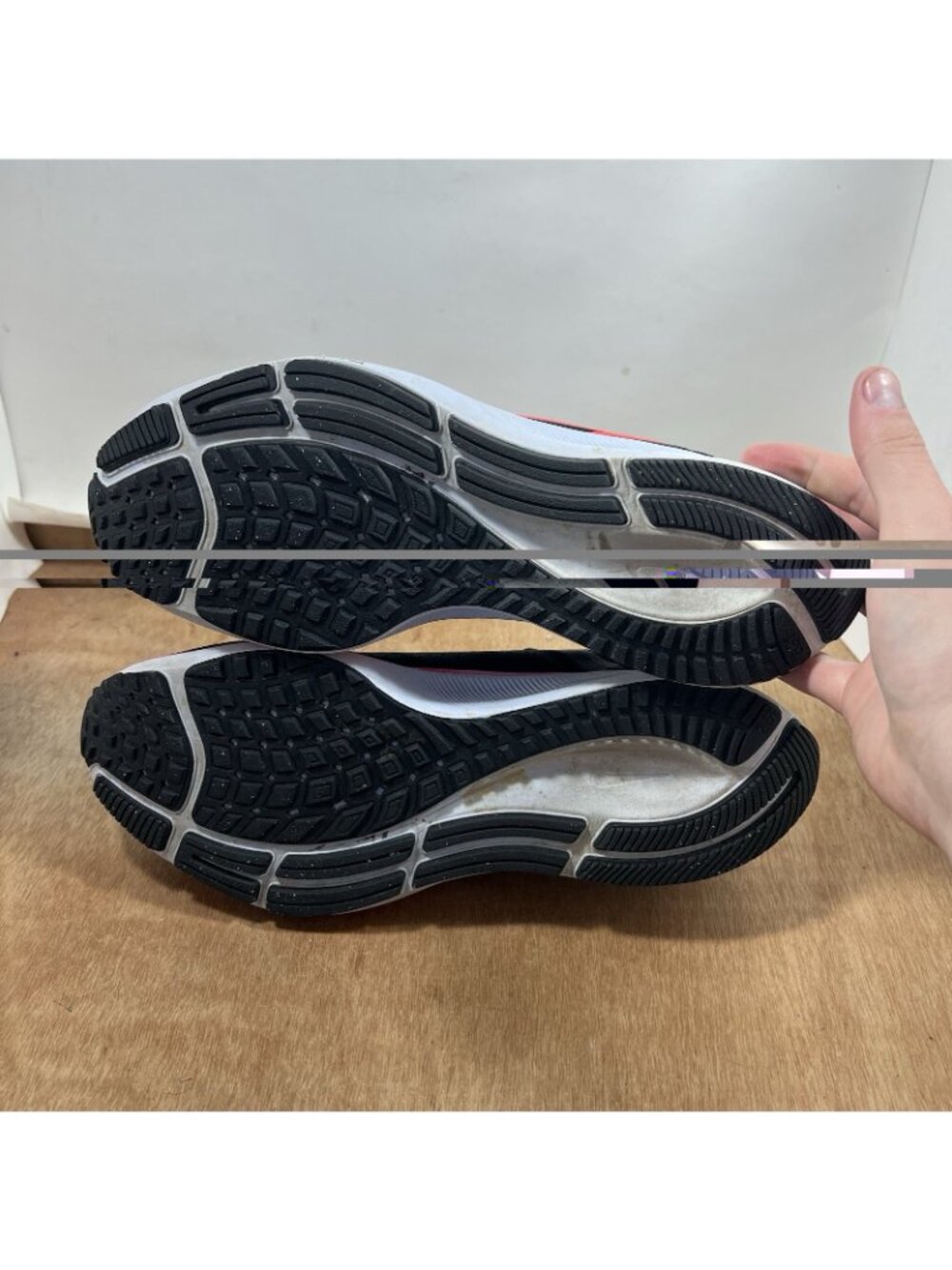 Nike Air Zoom Pegasus 39 Shoes Mens Size 10.5 Black Pink Running Gym CW7356-011 - Picture 7 of 9